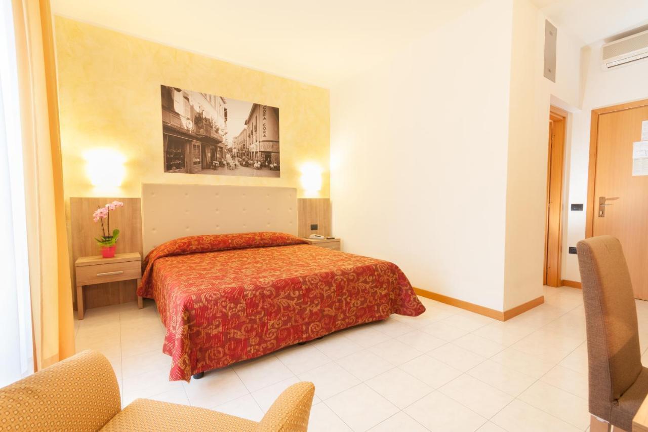Vittoria Hotel