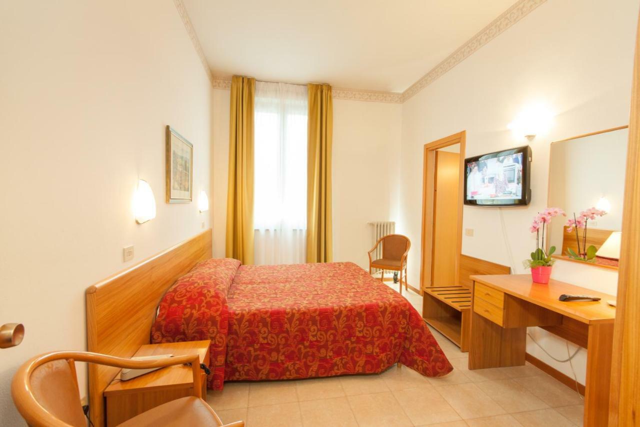 Vittoria Hotel 3*